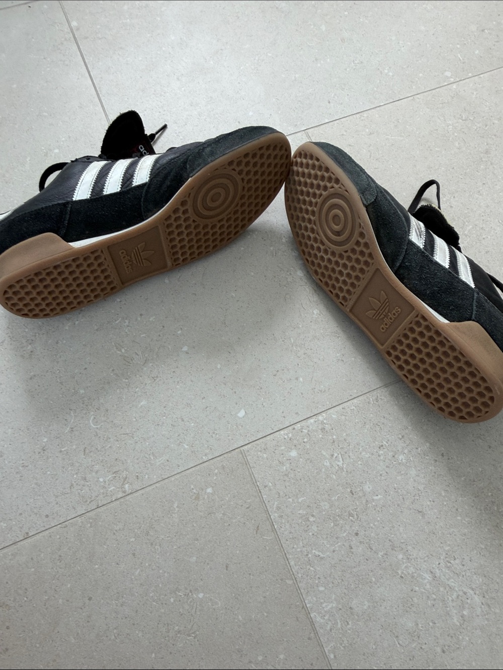 adidas mundial goal Classic Indoor Soccer Sneakers - Picture 5 of 5